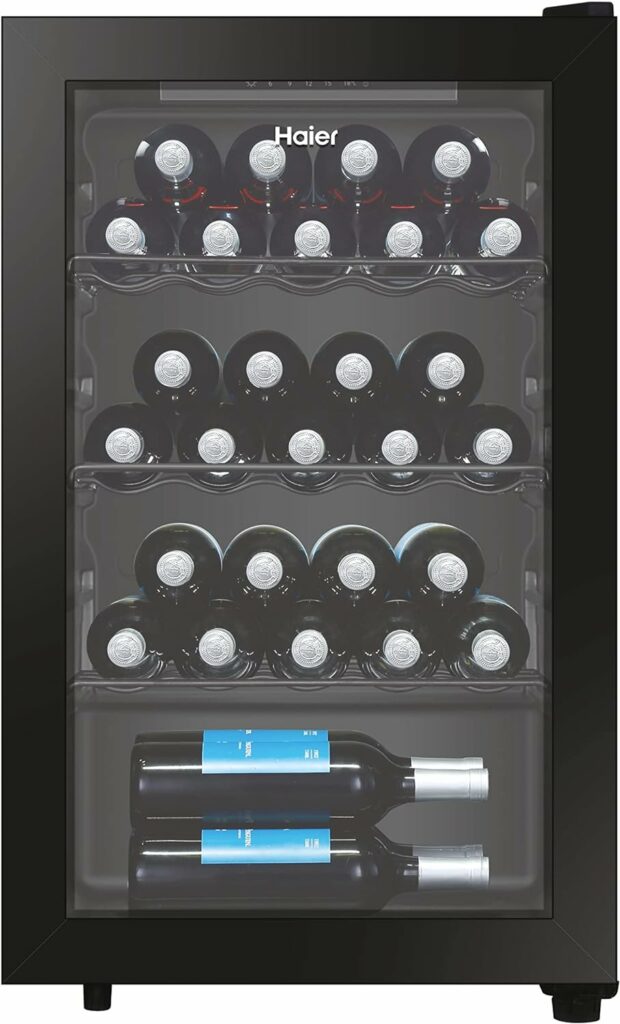 Haier Wine Bank 50 Serie 3 HWS31GG Cantinetta Vino, 31 Bottiglie, Antivibrazioni, App hOn, Luci LED, Vetro Anti-UV, Classe G, 49,9x45,5x83 cm, Nero           [Classe di efficienza energetica G]